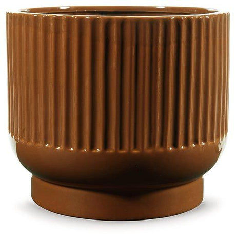 Avalyah Vase - Furniture World