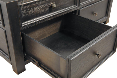 Tyler Creek Table Set - Furniture World