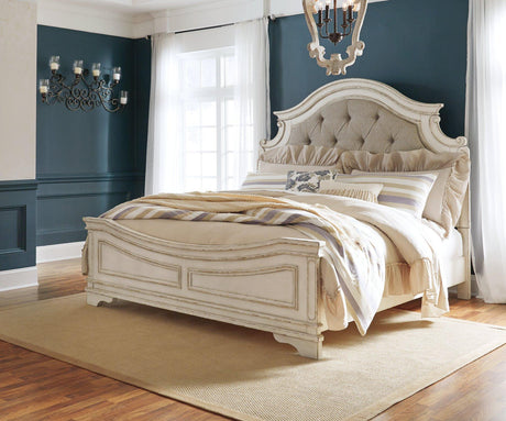 Realyn Bedroom Set - Furniture World