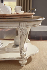 Realyn Table Set - Furniture World