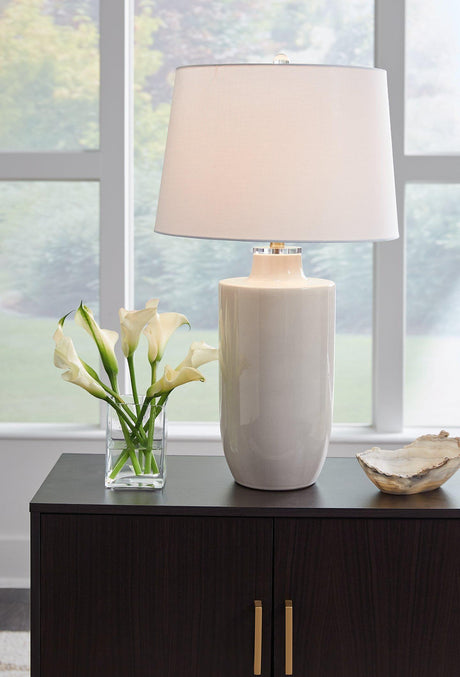 Cylener Table Lamp - Furniture World