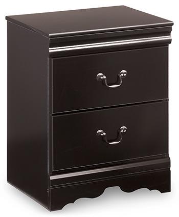 Huey Vineyard Bedroom Set - Furniture World