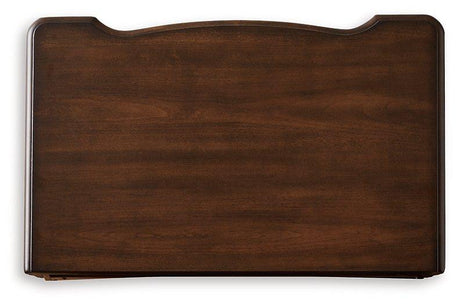 Lavinton Bedroom Set - Furniture World