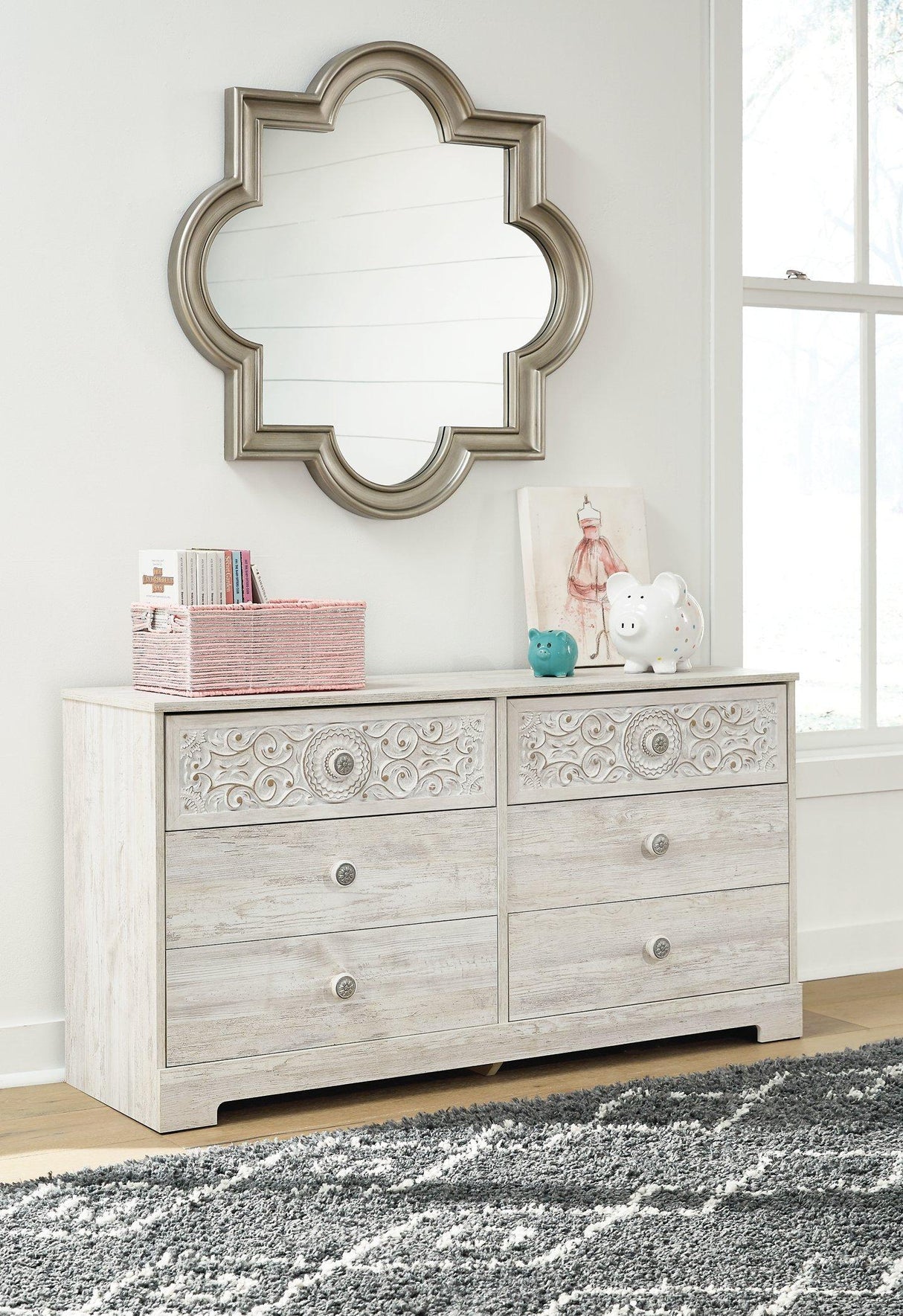 Paxberry Dresser - Furniture World