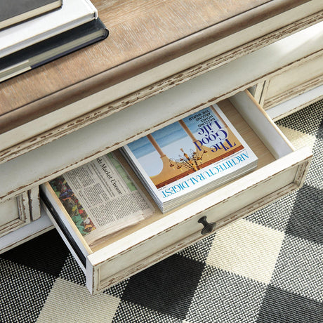 Realyn Occasional Table Set - Furniture World