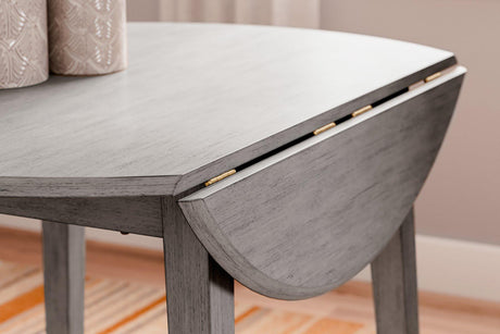 Shullden Dining Room Set - Furniture World