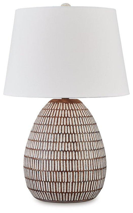 Darrich Lamp Set - Furniture World