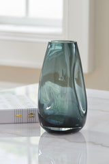Beamund Vase - Furniture World