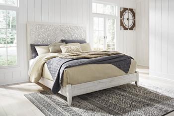 Paxberry Bedroom Set - Furniture World