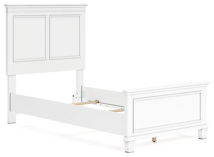 Fortman Bed - Furniture World