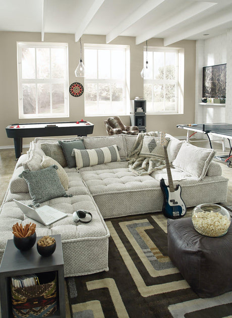 Bales Accent Chair - Furniture World