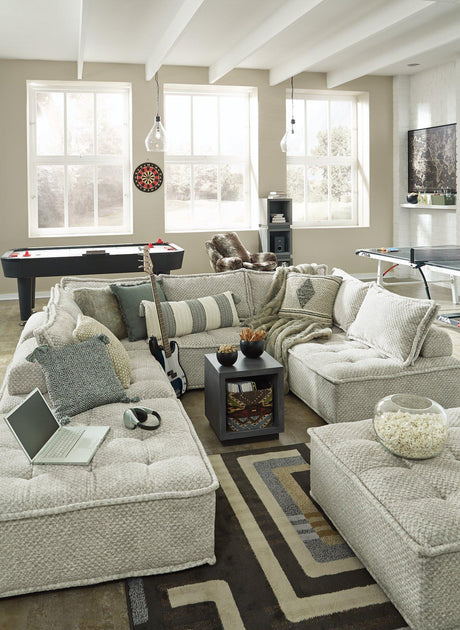 Bales Accent Chair - Furniture World