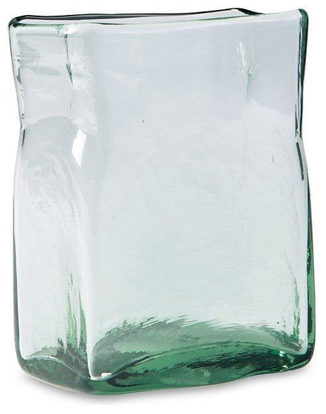 Taylow Vase - Furniture World