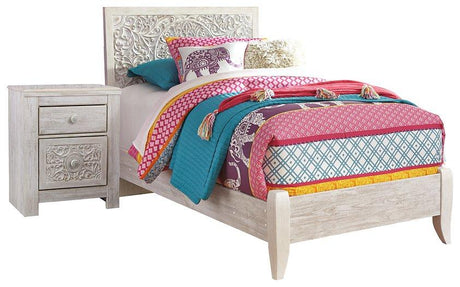 Paxberry Bedroom Set - Furniture World