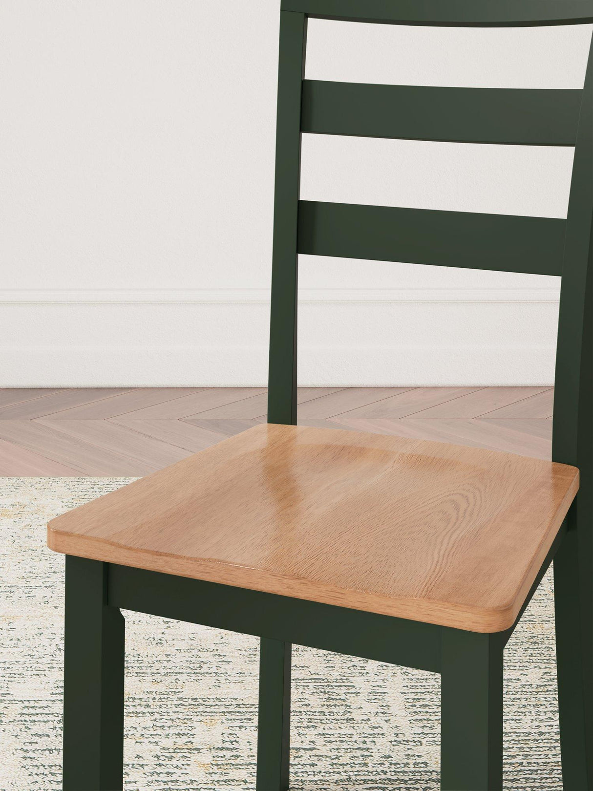 Gesthaven Dining Chair - Furniture World