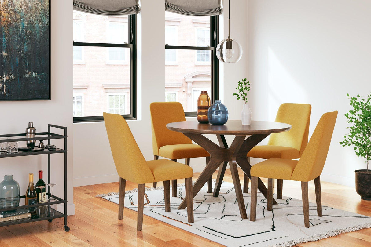 Lyncott Dining Room Set - Furniture World