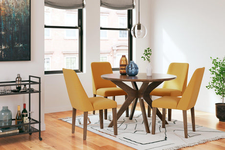 Lyncott Dining Room Set - Furniture World