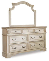 Realyn Bedroom Set - Furniture World