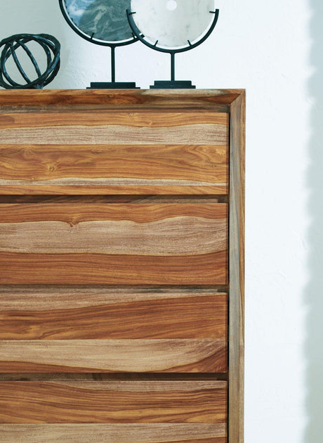 Dressonni Chest of Drawers - Furniture World