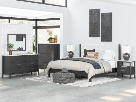 Cadmori Dresser and Mirror - Furniture World