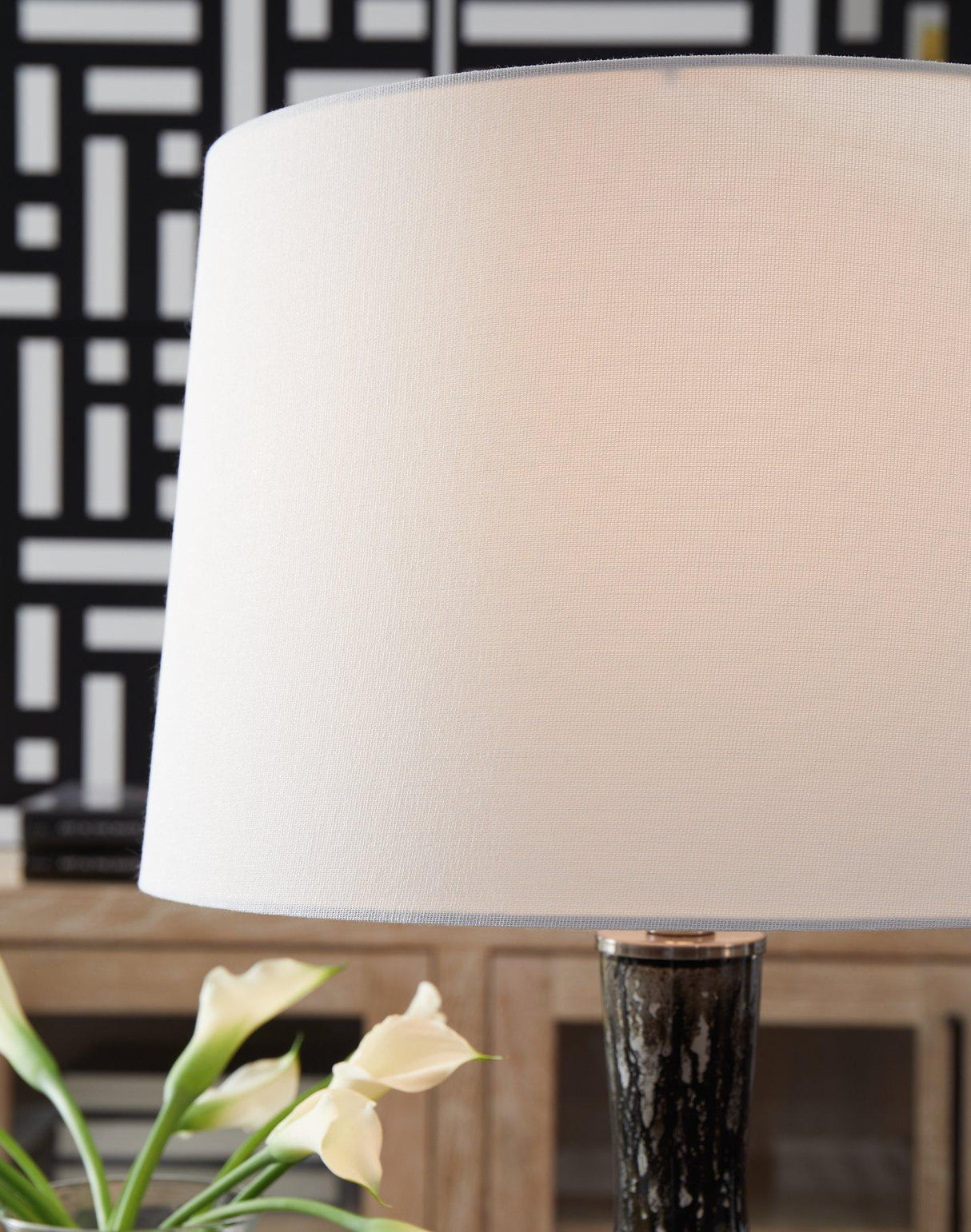 Tenslow Lamp Set - Furniture World