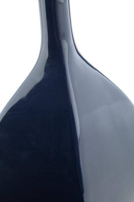 Abtinson Vase - Furniture World