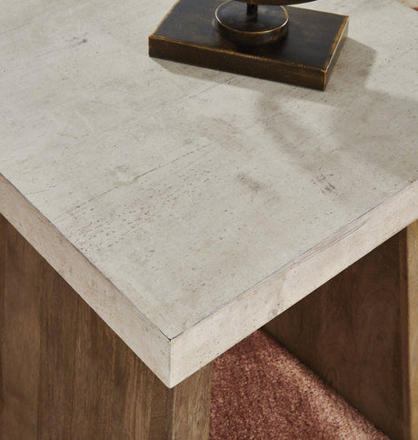 Brendalhouse End Table - Furniture World