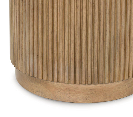 Camdill End Table - Furniture World