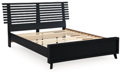 Danziar Queen Slat Bed - Furniture World
