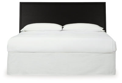 Danziar Bed - Furniture World