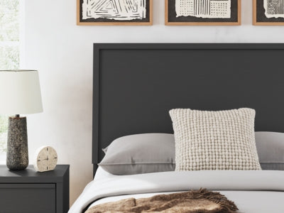 Danziar Bed - Furniture World