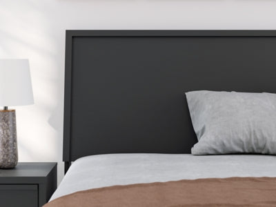Danziar Bed - Furniture World