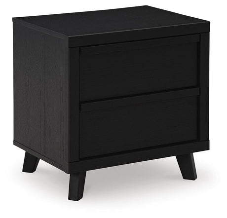 Danziar Bedroom Set - Furniture World