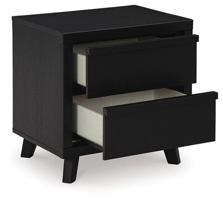 Danziar Bedroom Set - Furniture World