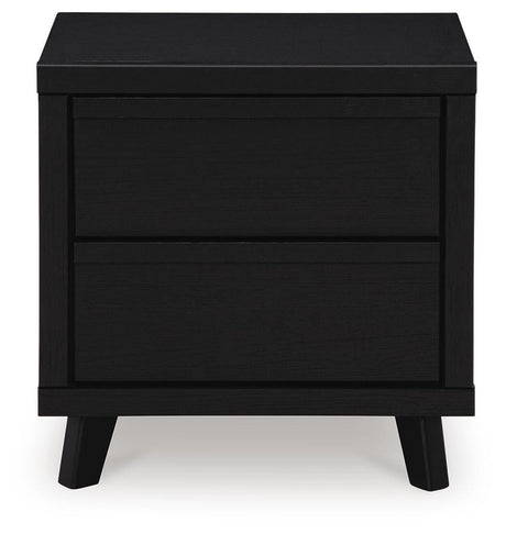 Danziar Bedroom Set - Furniture World