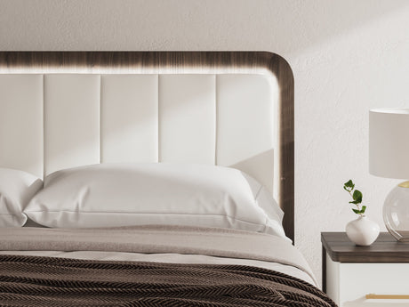 Kendanport Upholstered Bed - Furniture World