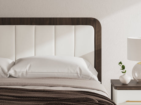 Kendanport Upholstered Bed - Furniture World