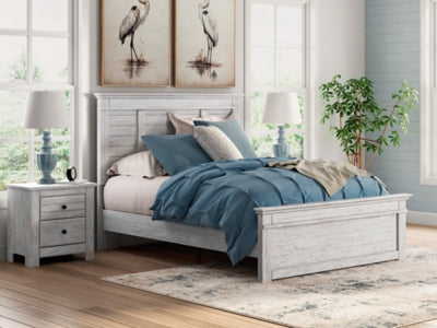 Makidern Bed - Furniture World