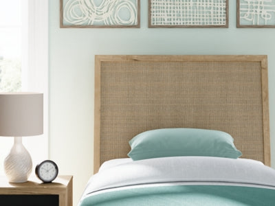 Cielden Bed - Furniture World