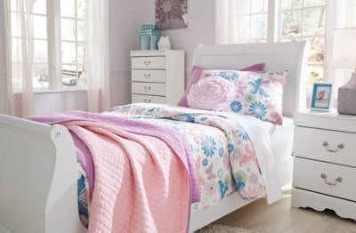 Anarasia Bed - Furniture World