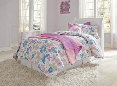 Anarasia Bed - Furniture World
