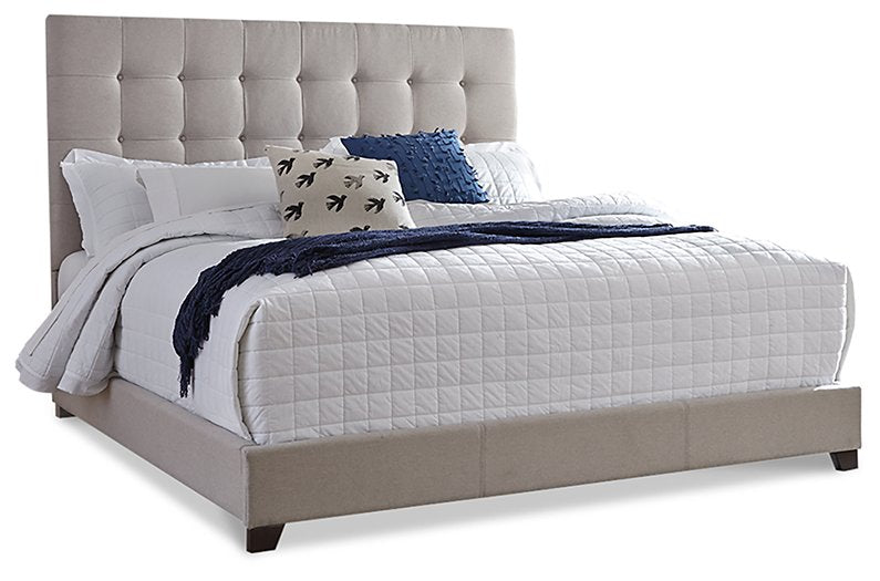 Dolante Upholstered Bed - Furniture World