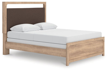 Kinlanni Upholstered Bed - Furniture World