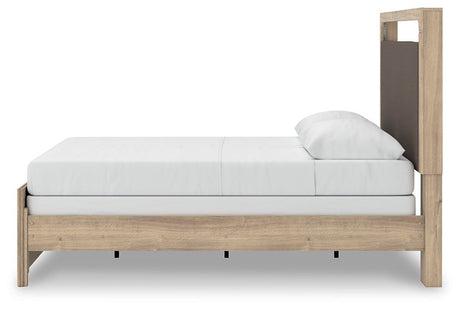 Kinlanni Upholstered Bed - Furniture World