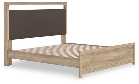 Kinlanni Upholstered Bed - Furniture World