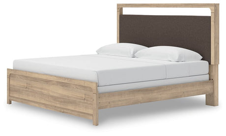 Kinlanni Upholstered Bed - Furniture World