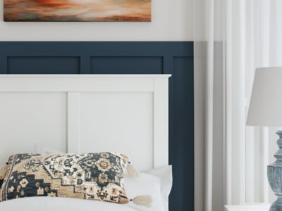 Bostwick Shoals Bed - Furniture World