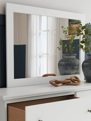Bostwick Shoals Bedroom Set - Furniture World