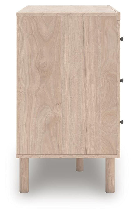 Arloster Dresser - Furniture World