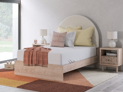 Arloster Upholstered Bed - Furniture World